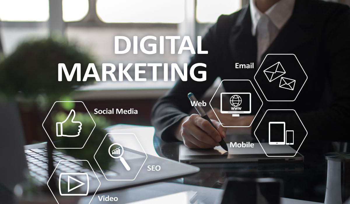 How You Can Be a Digital Marketing Expert in 2025